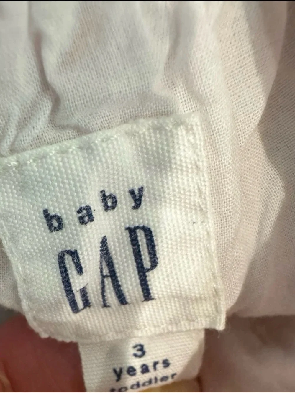 Baby Gap Size 3T white short sleeve shirt with pastel butterflies, buttons